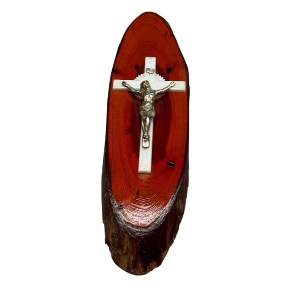 Wooden Crucifix Cross Wall Hanging Jesus On Cross Religious Symbol INRI READ - Picture 1 of 9